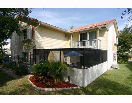 Jupiter Home in Seabrook Place is Just a Short Walk to the Beach